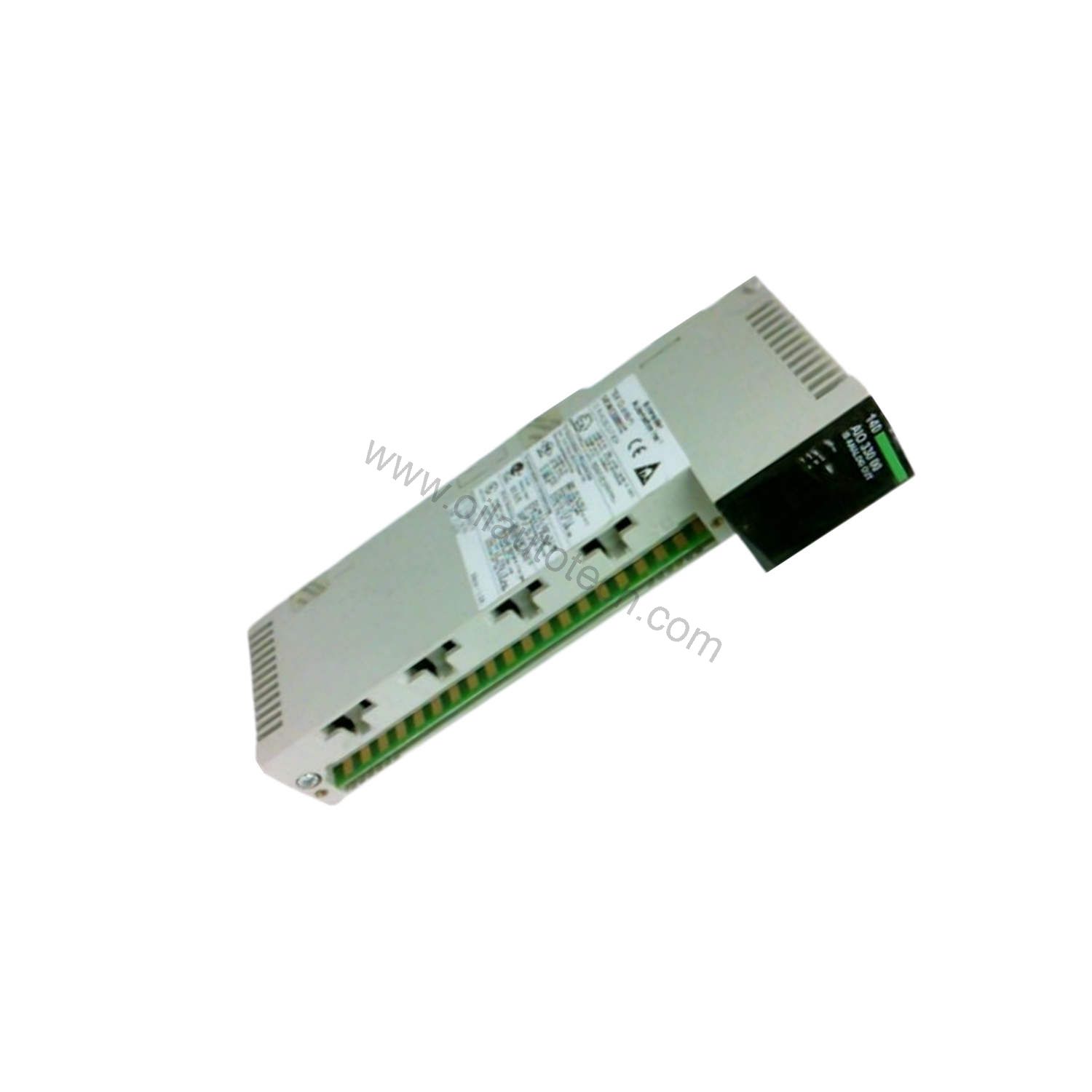 Figure 2: Technical layout and connection details for the Schneider Electric 140AIO33000 industrial automation component.