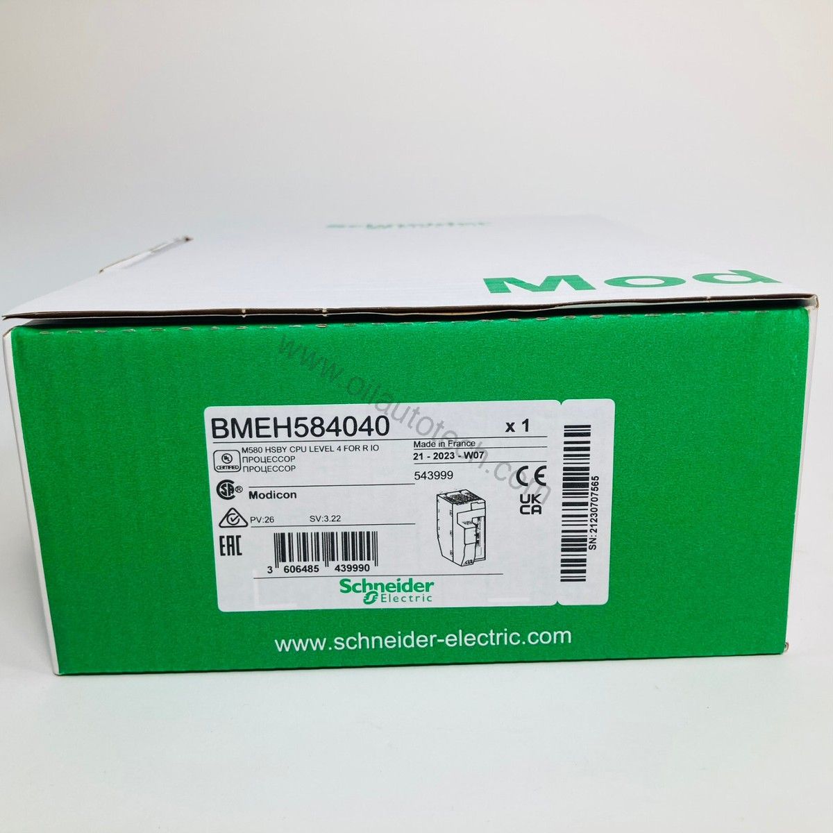 Figure 1: Front view of the Schneider BMEH584040 industrial automation component showing its physical design and enclosure.